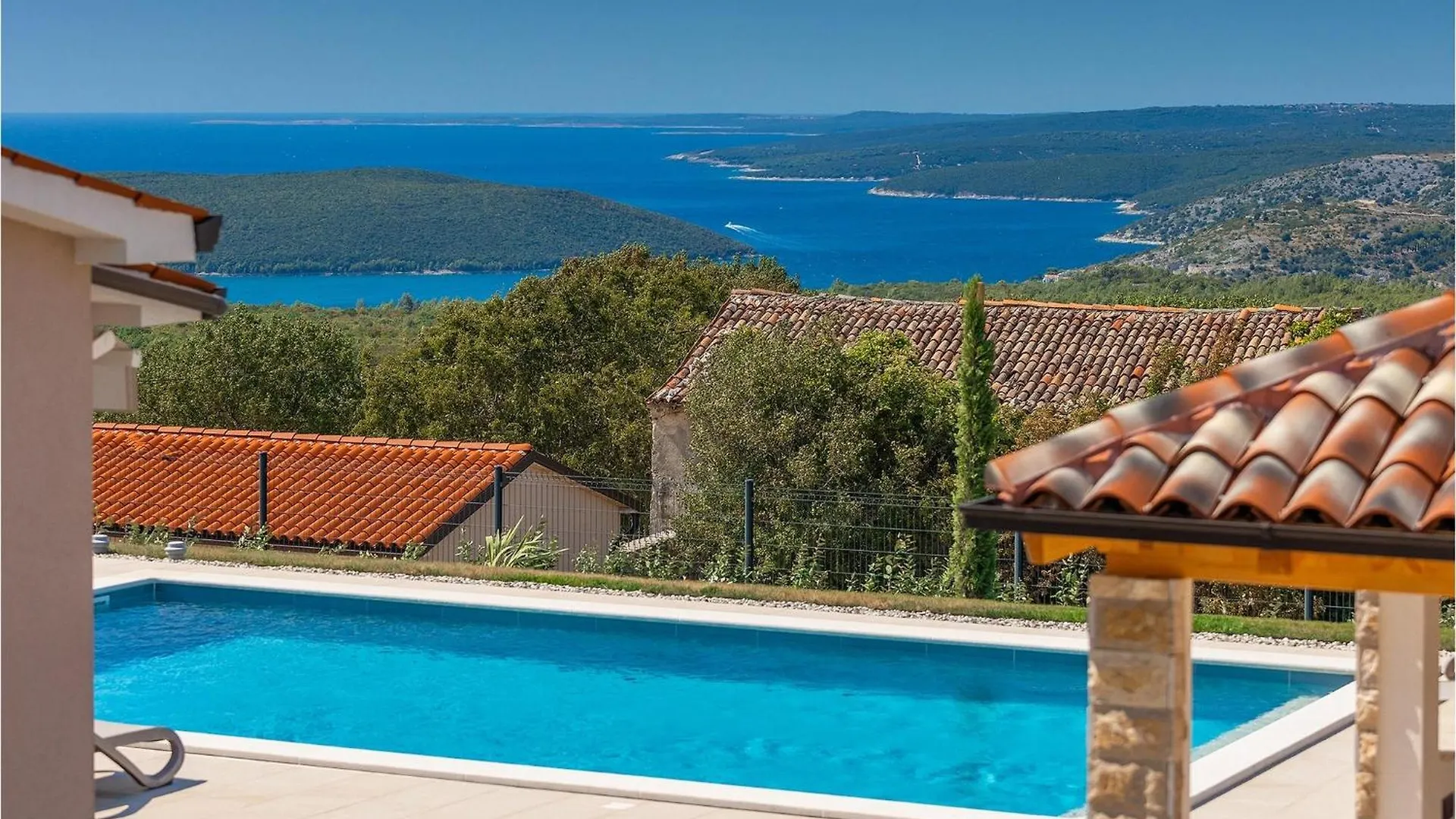 Villa Bay View Diminici Holiday home