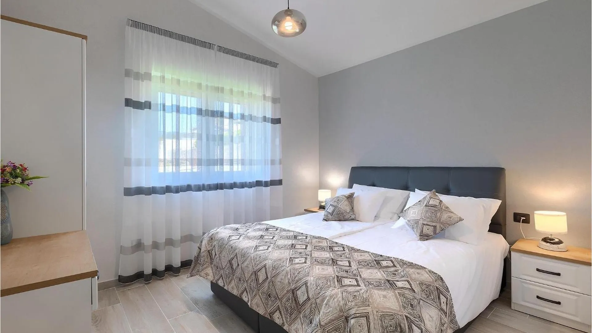 Villa Bay View Diminici Holiday home